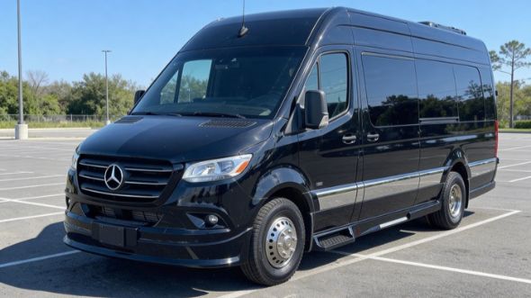 8 passenger sprinter van memphis