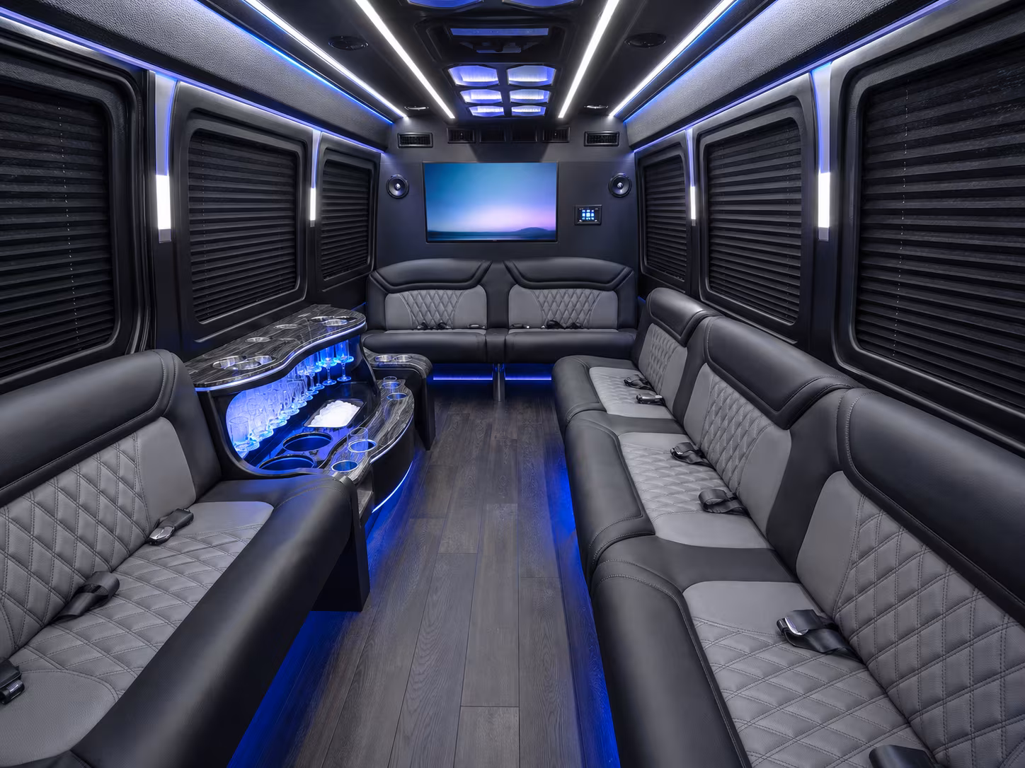 find the perfect transportation for your next airport transfer 5