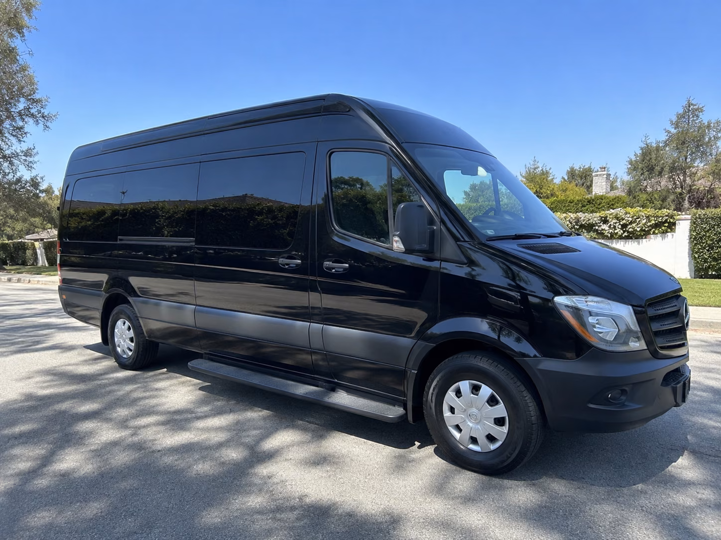 find the perfect transportation for your next prom 3